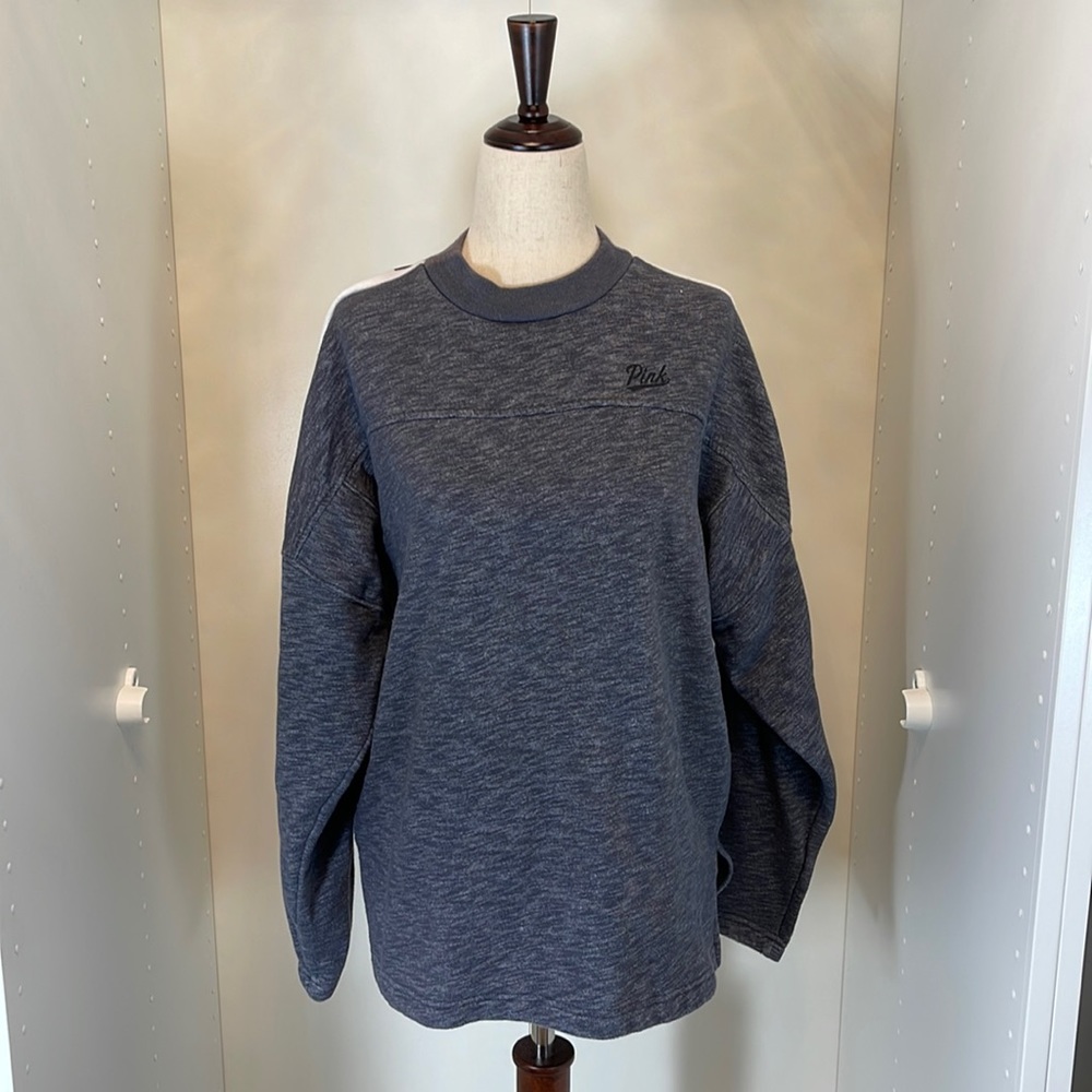 VS Pink Sweatshirt Size XS